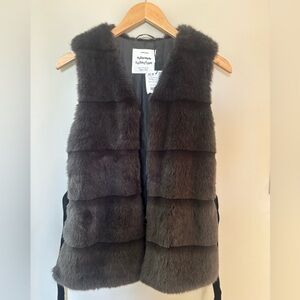 Faux Fur Layered Zara Vest with belt size 11-12